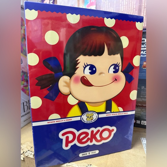 POP MART Other - Mega Space Molly 400% Peko